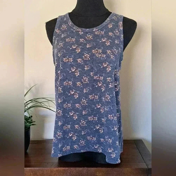 ❤️ American Eagle Floral Tank Top Small - Picture 2 of 9